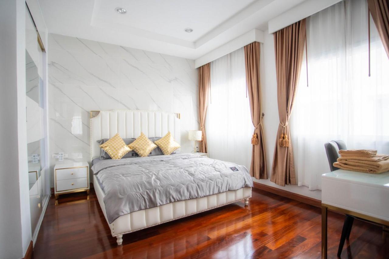 Kw Pool Villa Pattaya Exterior photo