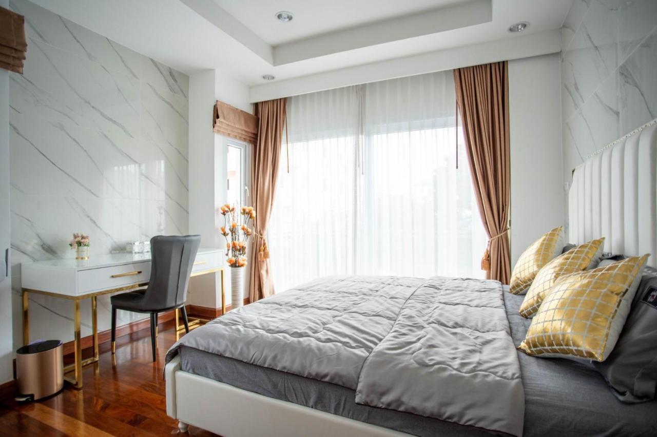 Kw Pool Villa Pattaya Exterior photo