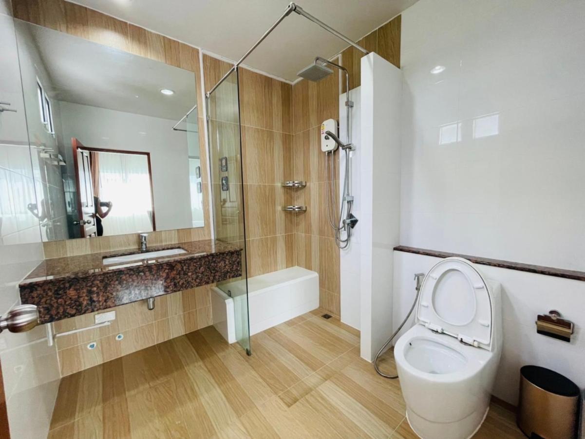 Kw Pool Villa Pattaya Exterior photo
